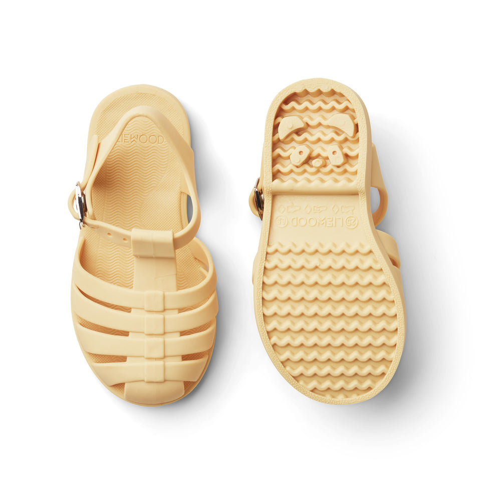 Beach sandals / yellow